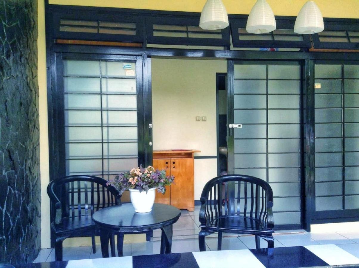 Designer Villa Osaka Puncak Dış mekan fotoğraf