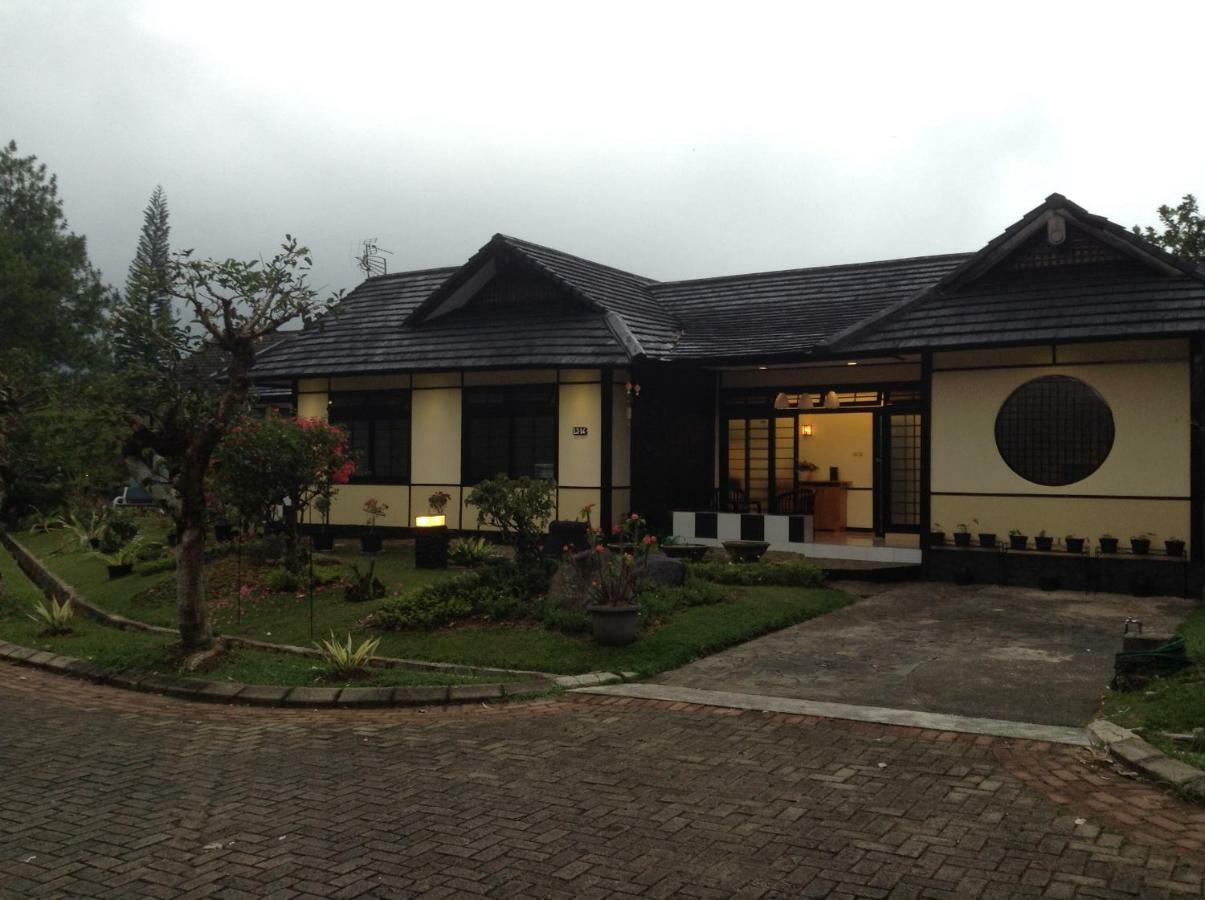Designer Villa Osaka Puncak Dış mekan fotoğraf